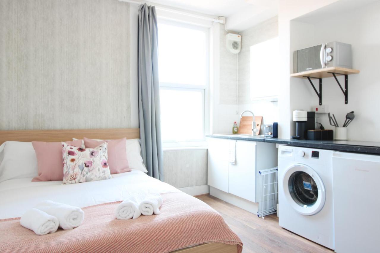 Lovely Studio Flats In Hackney Apartamento Londres Exterior foto